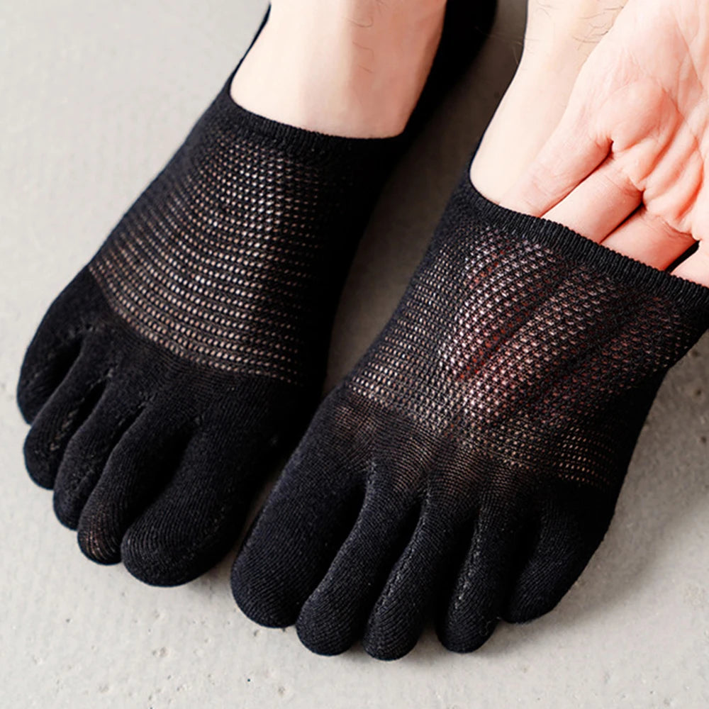 5 Pairs Men's Solid Color Five Finger Sillicon Anti-Slip Socks Cotton Breathable Sports Toe Socks